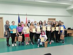 img-9229bec15e2d2bd1879796d19e30e159-v